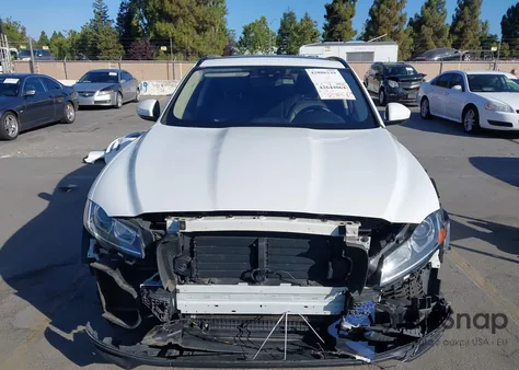 2020 Jaguar F-Pace Premium P250 Awd Automatic z USA, uszkodzony, nr VIN SADCJ2FX5LA630044